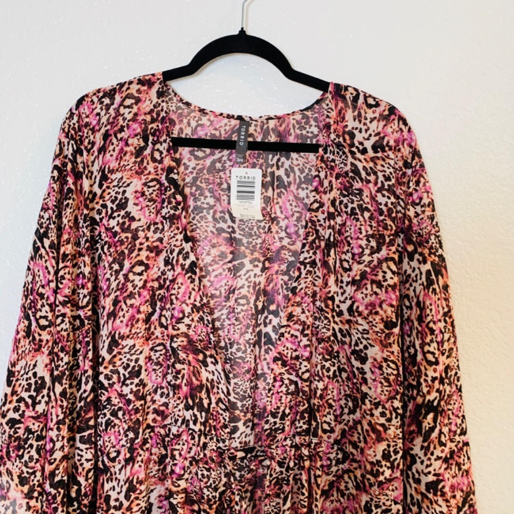 Torrid Leopard Kaftan Womens 3-4X NEW Purple Black Resort Cruise Vacation Flowy - Picture 2 of 10